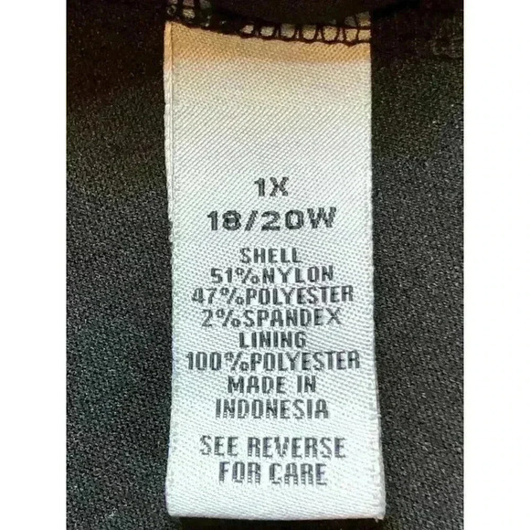 Catherines top 1X scoop neck 3/4 sleeve embroidered red on black - Picture 5 of 7